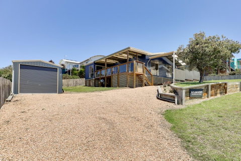 Outlook Views - Your Accommodation 0