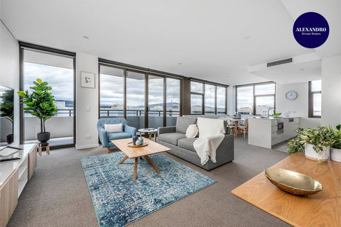 Oversized Luxe 1 Bedder - Amazing Barton - Gym - Your Accommodation 0