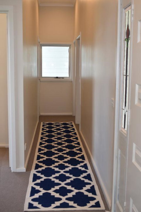 Pakenham Ranges - Your Accommodation 3