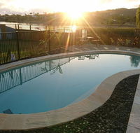 Palm Lakeside Holiday Home - Bowen Whitsundays Queensland - Your Accommodation