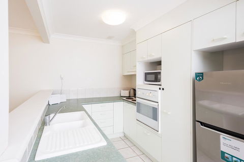 Panda Holiday -Close Mountain Ocean Pet Friendly - Your Accommodation 3