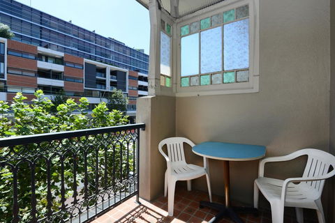 Parade Lodge - Your Accommodation 2