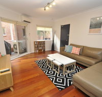 Parramatta Self-Contained Two-Bedroom Apartment 4LEN - Your Accommodation