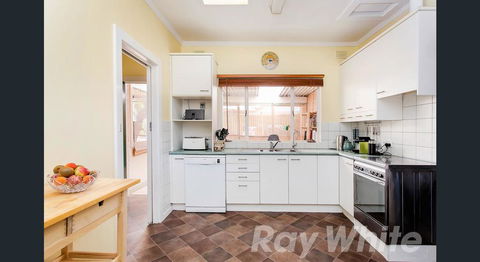 Pasadena Quinlan - Your Accommodation 1