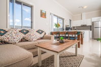 PEACEFUL 2Kingbed RootyHill Townhouse near Station