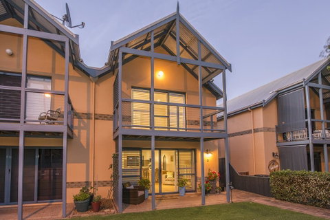 Peppabay - Your Accommodation 0