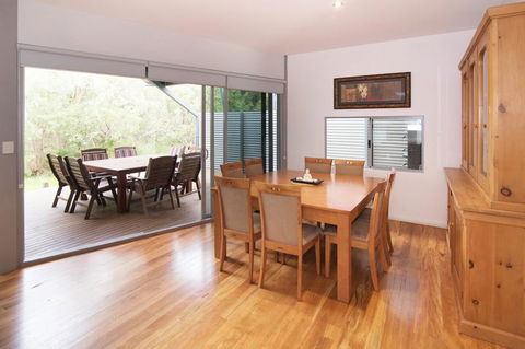 PEPPY TREE HOUSE - Your Accommodation 1