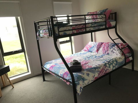 Peterborough Getaway - Your Accommodation 3