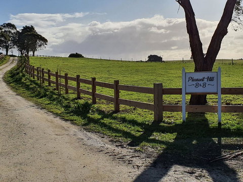 Pleasant Hill BnB - Your Accommodation 1