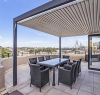 PYRMONT/DARLING HARBOUR MODERN 3 BED PENTHOUSE APARTMENT - Your Accommodation