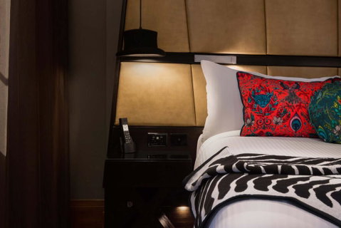 QT Sydney - Your Accommodation 1