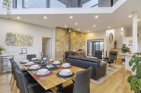 Quarry Hill Lookout - Your Accommodation 3