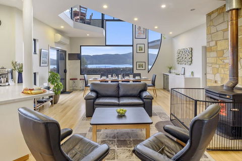 Quarry Hill Lookout - Your Accommodation 1