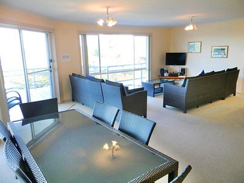 QUAYS 6 - Your Accommodation 3