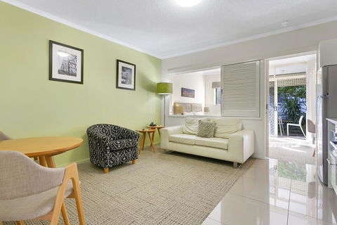 Quest On Story Bridge - Your Accommodation 1