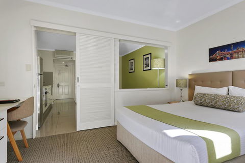 Quest On Story Bridge - Your Accommodation 3