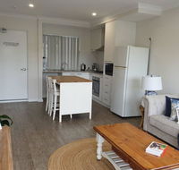 Quiet apartment walking distance to restaurants - Your Accommodation