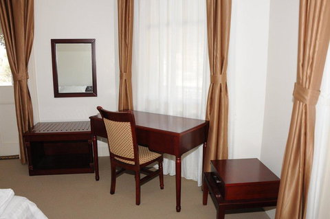 Railway Bistro - Kandos - Your Accommodation 2