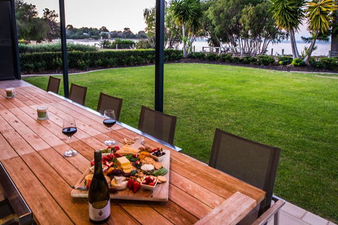 Regency Beach Club - Your Accommodation 1