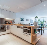 Relaxed Apartment In Camperdown - Your Accommodation