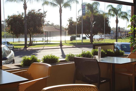 Renmark Hotel Motel - Your Accommodation 3