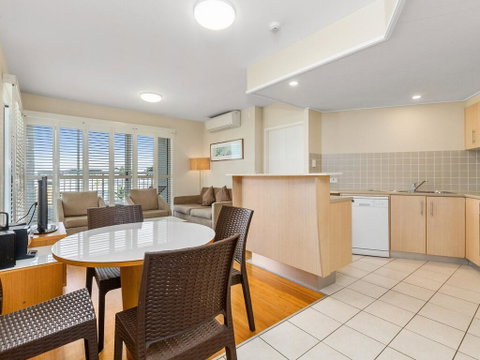 RESORT ON THE BEACH 7225 Dual Room - Your Accommodation 0