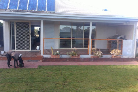 River Cottage Eagle Point - Your Accommodation 0