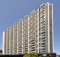 Royal Stays Apartments Melbourne - Docklands - Your Accommodation
