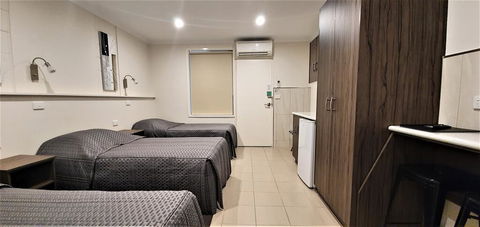 Ryley Motor Inn - Your Accommodation 1