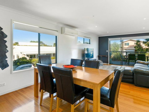 Saltwater Place - Your Accommodation 3