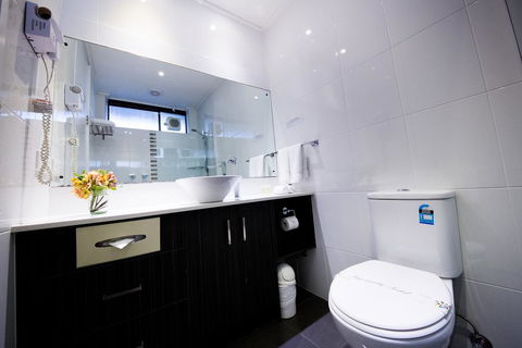 Sandown Regency Hotel & Apartments - Your Accommodation 2