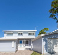 Sandpiper Beach Front House - Your Accommodation