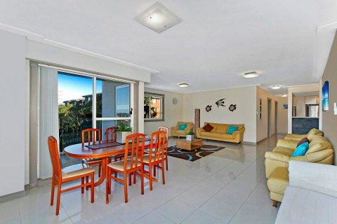 Sandy Cove Apartments Unit 16 - Your Accommodation 2