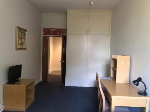 Sav - Your Accommodation 0
