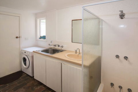 Sea Breeze - Your Accommodation 3