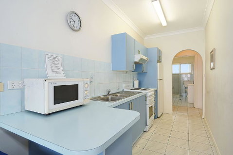 Sea Spray Apartments, Unit 1 - Your Accommodation 1