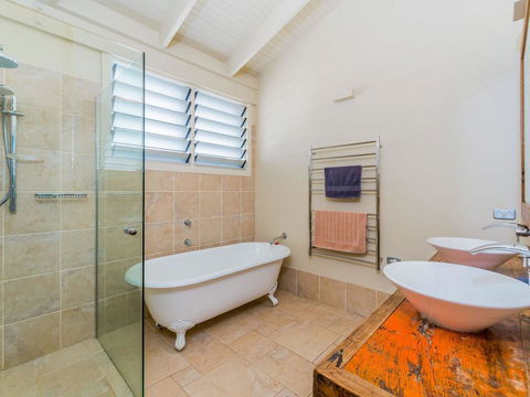 SeaCrest - Plunge Pool And Views! - Your Accommodation 3