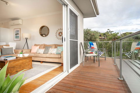 SeaSpray - Your Accommodation 3