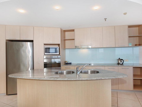 Sebel 808 By G1 Holidays - Your Accommodation 1