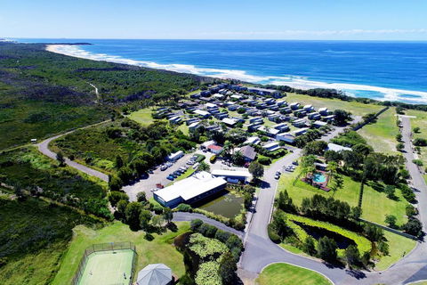 Serenity Diamond Beach (formerly Ramada Resort Diamond Beach) - Your Accommodation 0