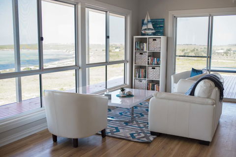 Shades Of Blue Eco Retreat - Your Accommodation 0