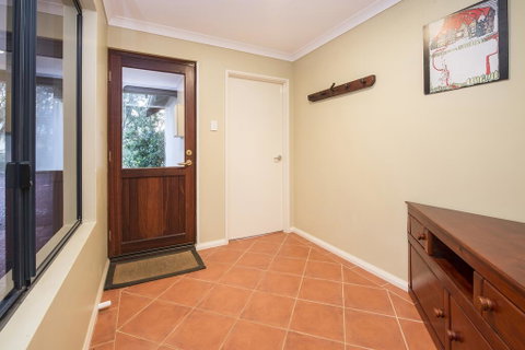 Shady Shack - Your Accommodation 2
