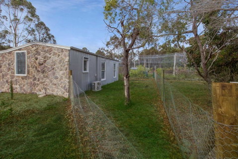 Shearers Cottage - Pet Friendly Holiday Accommodation - Your Accommodation 1
