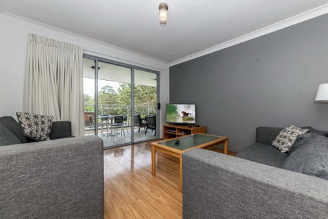 Shoal Bay Beach Club, 17/2 Shoal Bay Road - Your Accommodation 0