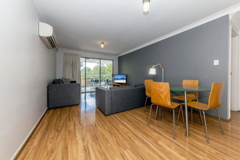 Shoal Bay Beach Club, 17/2 Shoal Bay Road - Your Accommodation 1