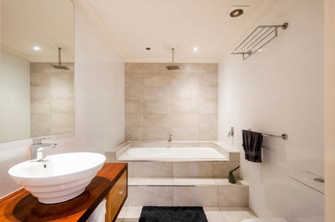 Sky Quay 6 - Your Accommodation 1
