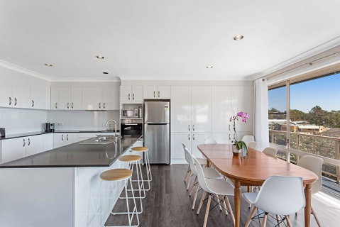 Soldiers Point Spectacular - Your Accommodation 1