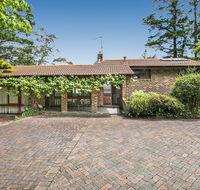 Solitary View - Your Accommodation