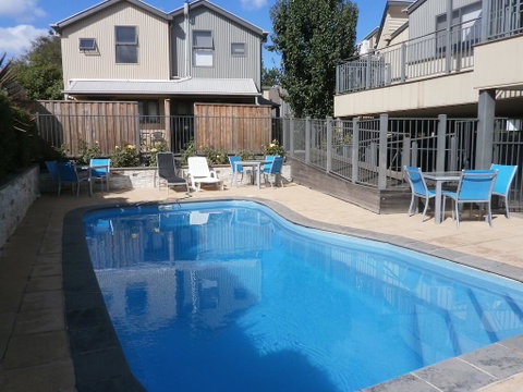 Sovereign Views Apartments - Your Accommodation 0