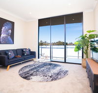 SP246-Brandnew modern Apt in Penrith with parking - Your Accommodation